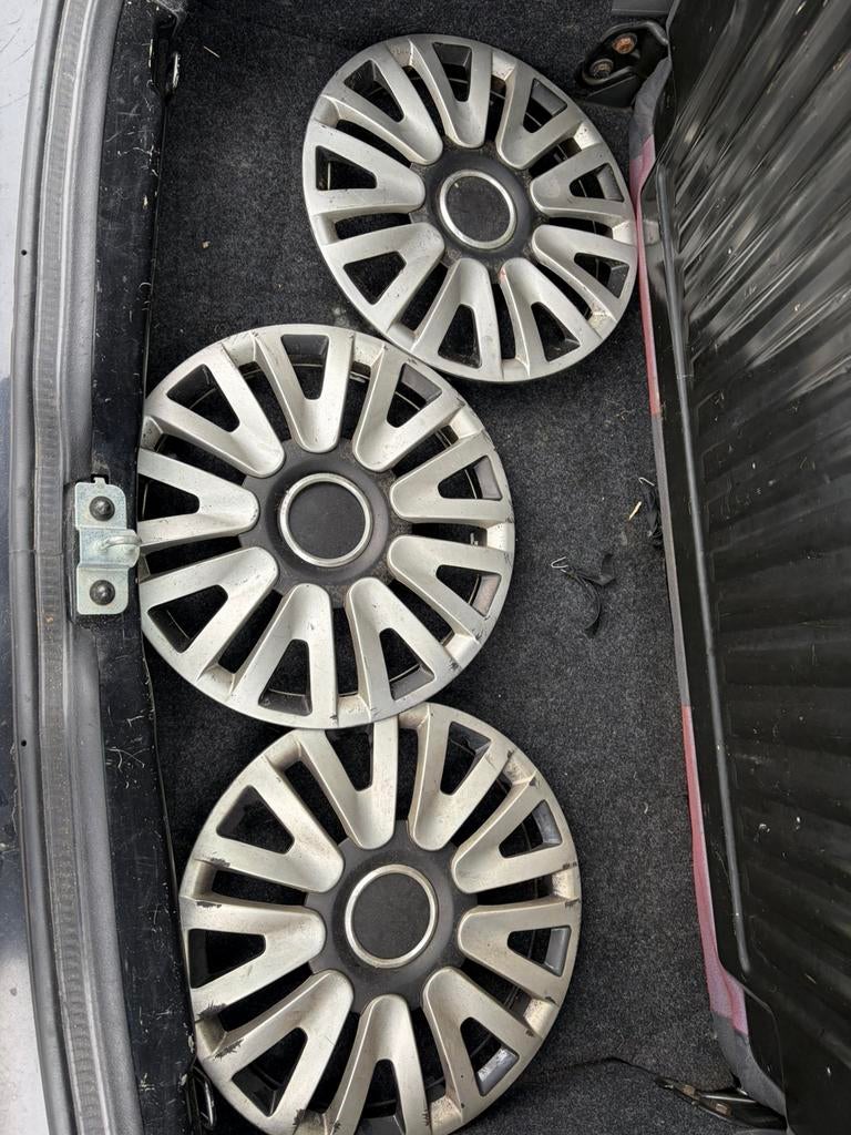 Wieldoppen 13 inch, Auto diversen, Wieldoppen, Ophalen of Verzenden, Zo goed als nieuw