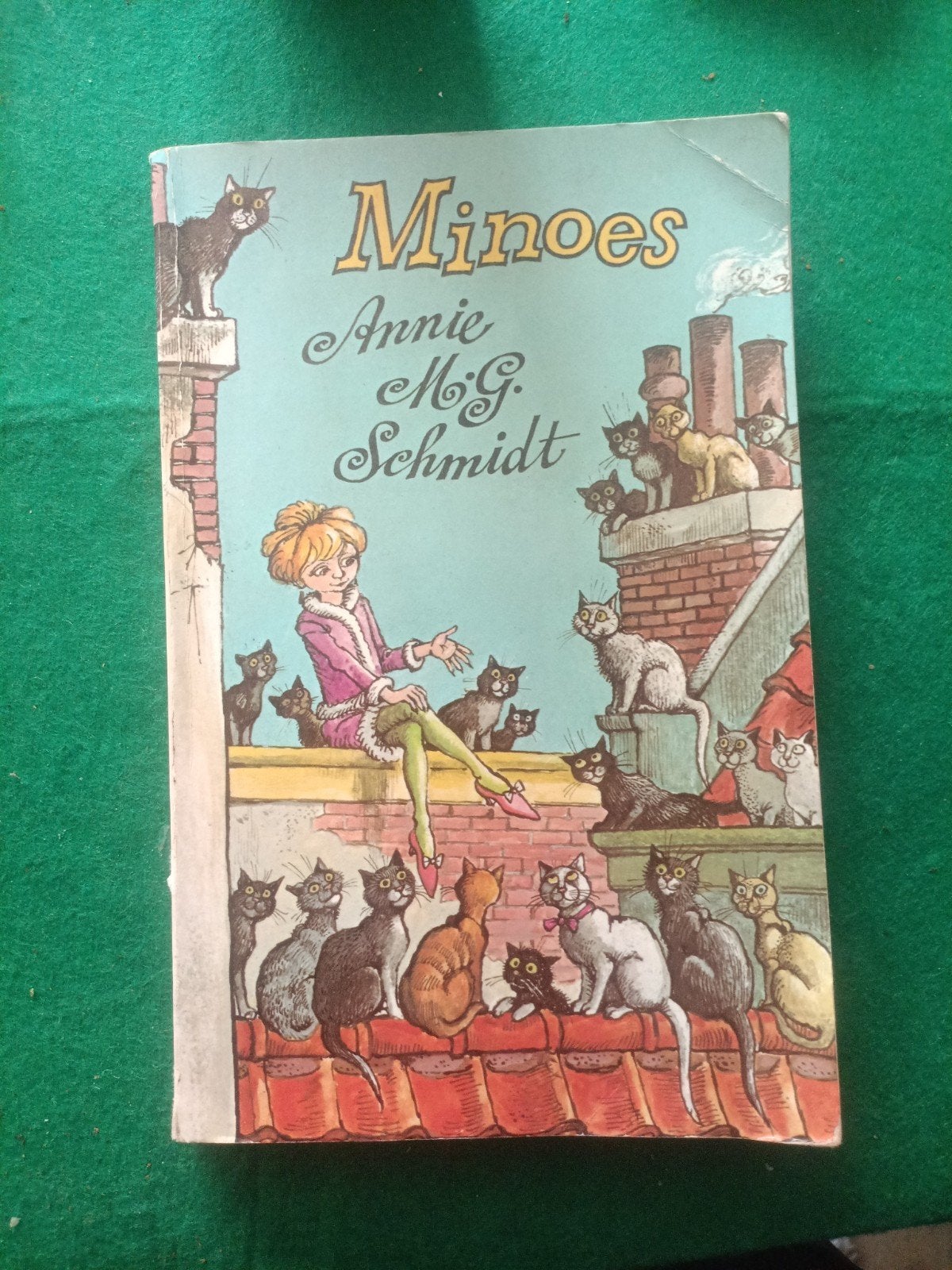 Minoes - Annie M.G. Schmidt (Zesde druk, 1977), Ophalen of Verzenden, Gelezen, Annie M.G. Schmidt, Fictie algemeen