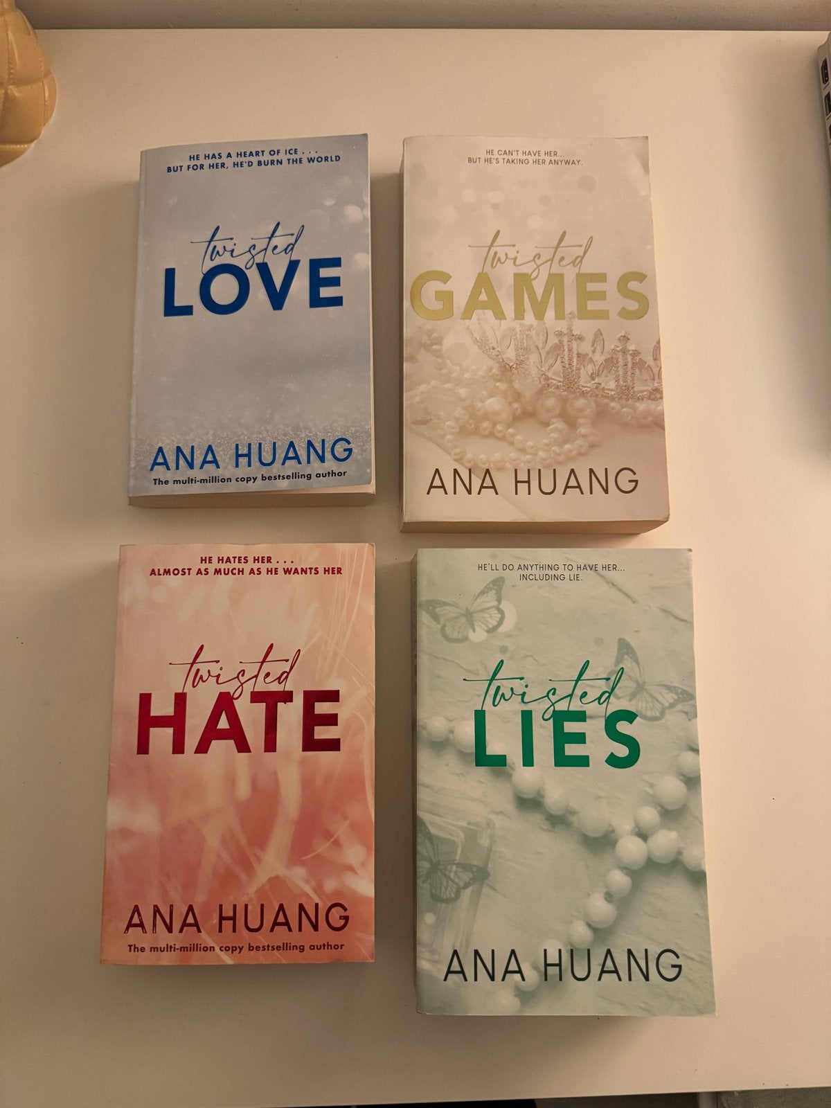 Twisted Serie (Engels) - Ana Huang, Boeken, Ophalen of Verzenden, Zo goed als nieuw, Nederland