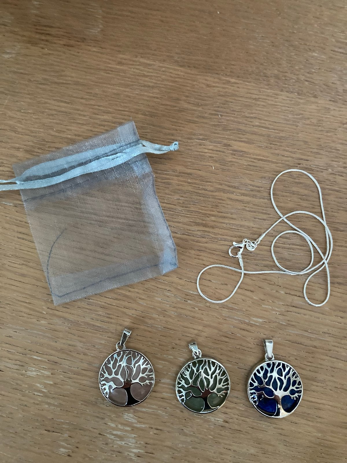 3 Halfedelsteen hangers met levensboom plus ketting, Overige kleuren, Verzenden, Nieuw, Steen of Mineraal