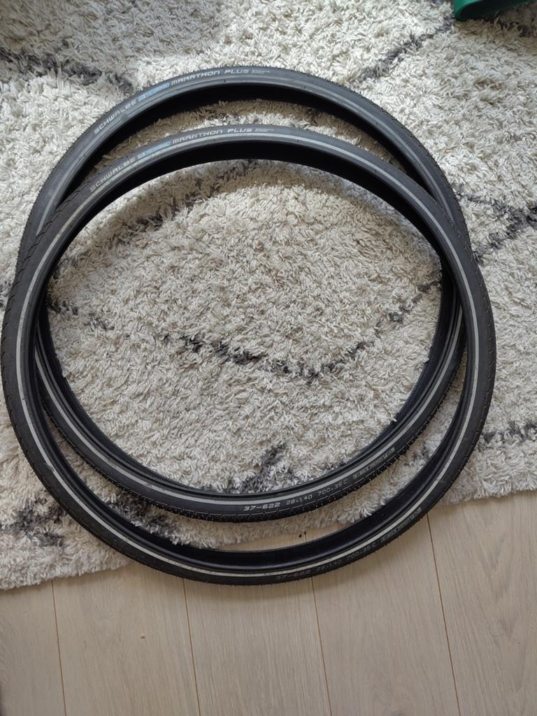 Buitenbanden 37-622 Schwalbe Marathon Plus E-Bike Ready., Ophalen, Band, Zo goed als nieuw, Rubber