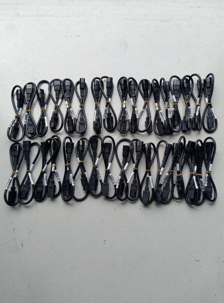 Stroom kabel / Power Cable 70cm C14 naar C13, Ophalen of Verzenden, Nieuw