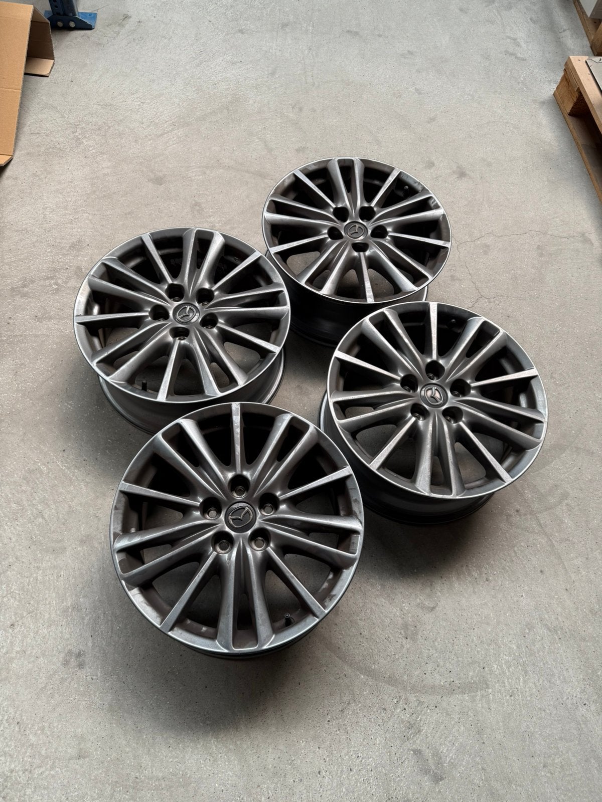 Licht metalen velgen mazda cx5 17 inch, Ophalen, Zo goed als nieuw