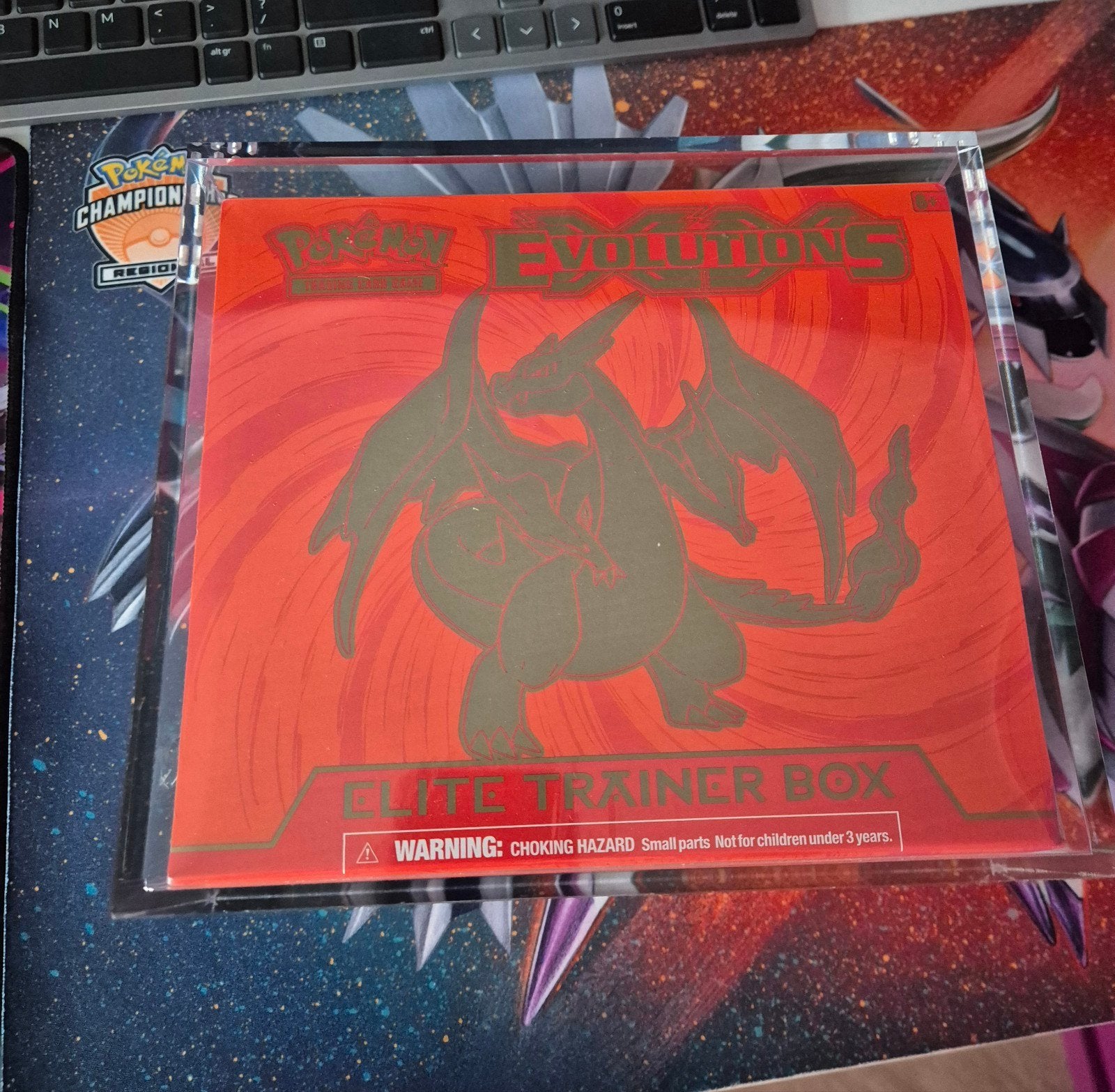 Pokémon Evolutions XY Charizard Elite Trainer Box, Hobby en Vrije tijd, Verzamelkaartspellen | Pokémon, Ophalen of Verzenden, Nieuw