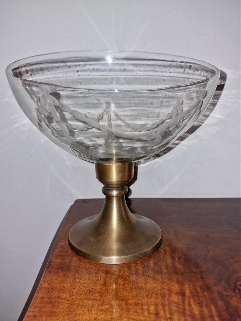 Oude bokaal gegraveerd glas op voet, Ophalen of Verzenden, Rond, Glas