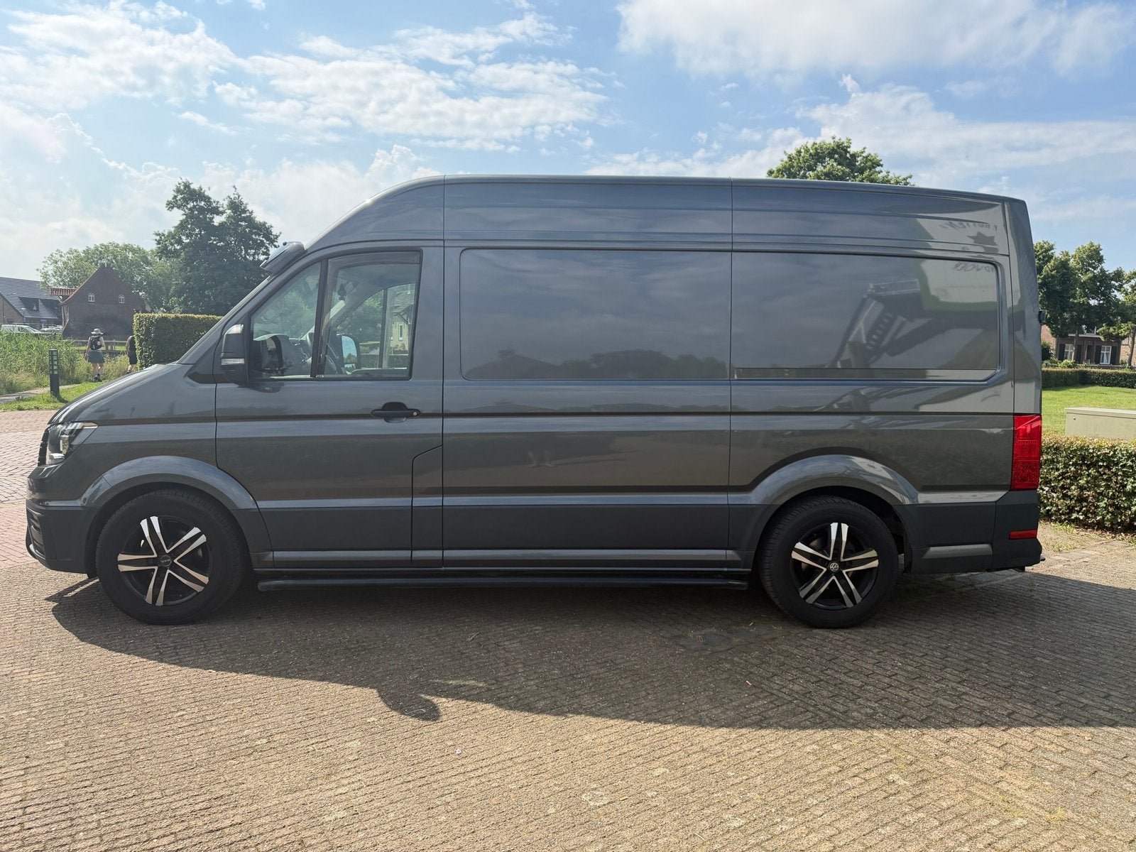 Foto 4 van Volkswagen Crafter 2.0 TDI 140pk L3h3