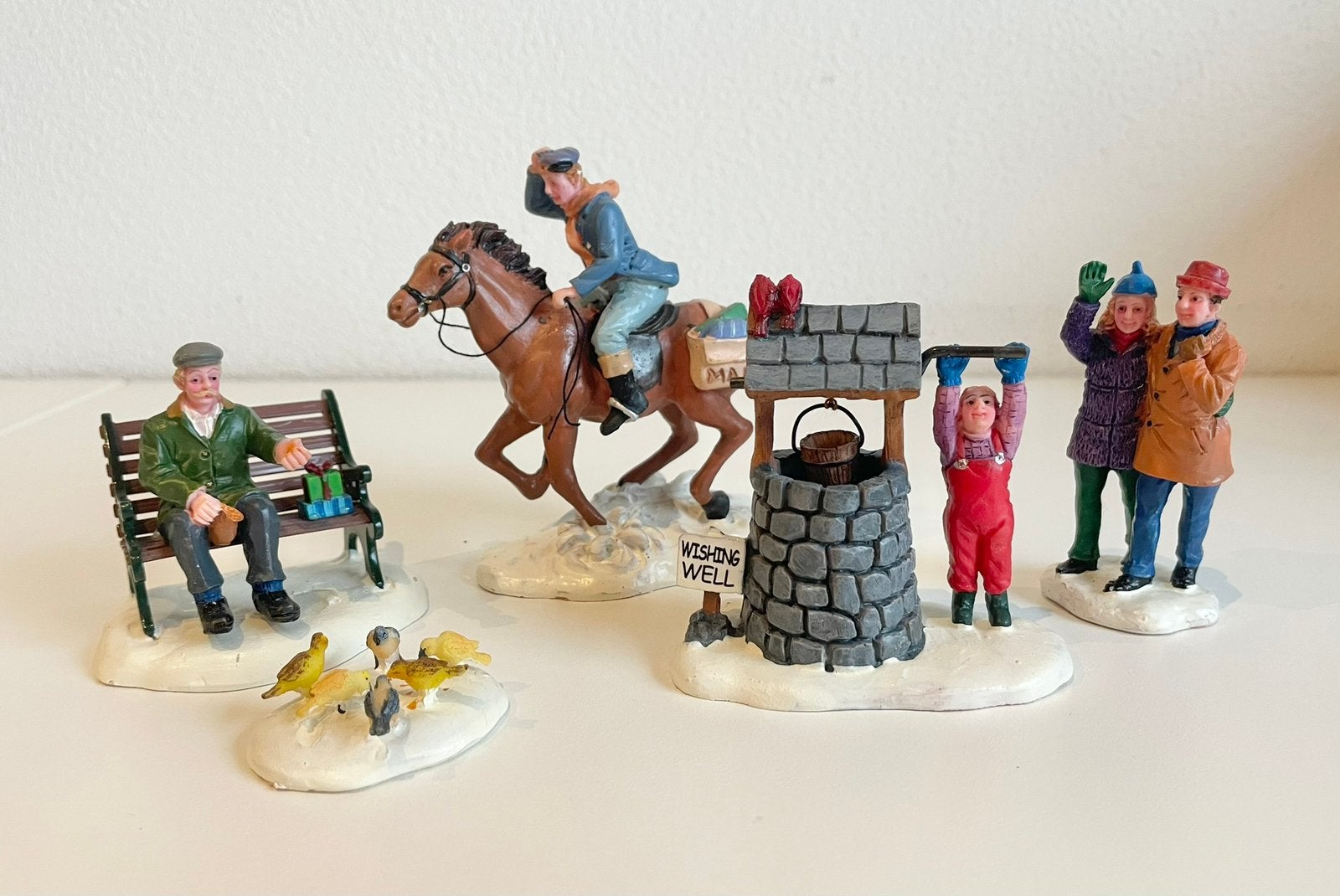Lemax poppetjes, Verzamelen, Ophalen of Verzenden, Zo goed als nieuw, Poppenhuis