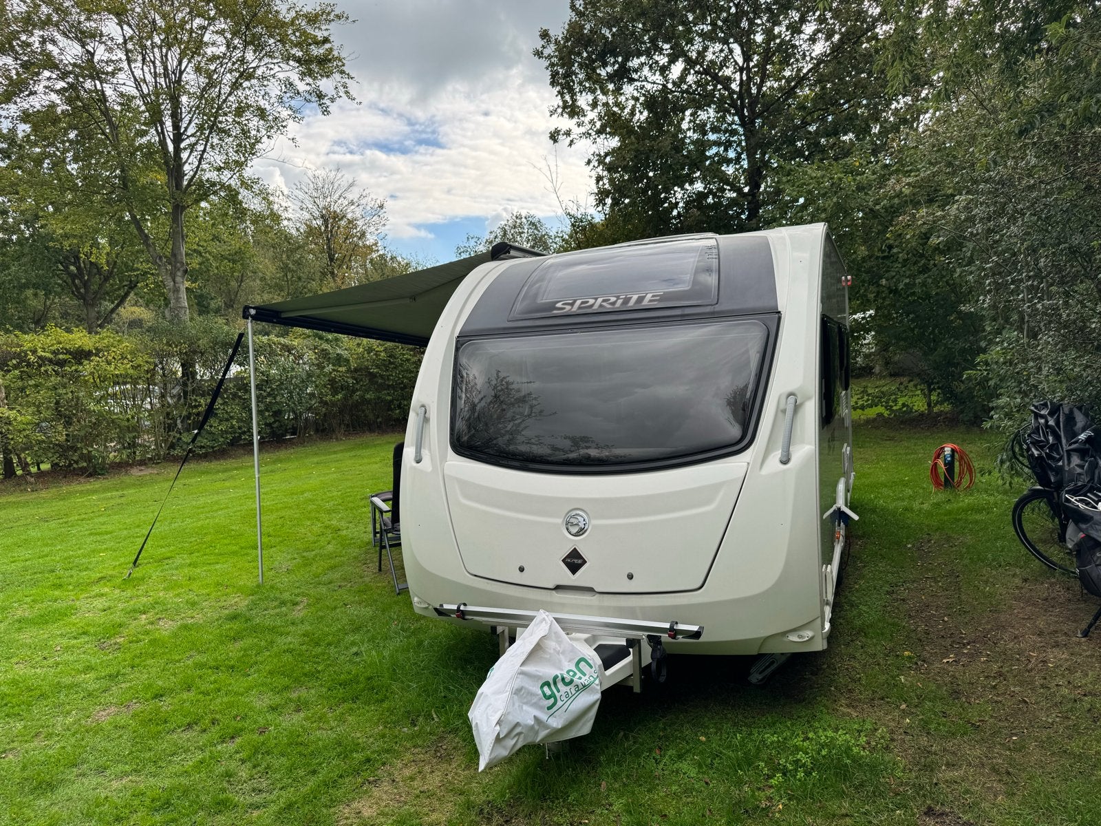 Caravan Sprite Alpine Sport 420  bj 2016 complete caravan, Standaardzit, 750 - 1000 kg, Particulier, 4 tot 5 meter