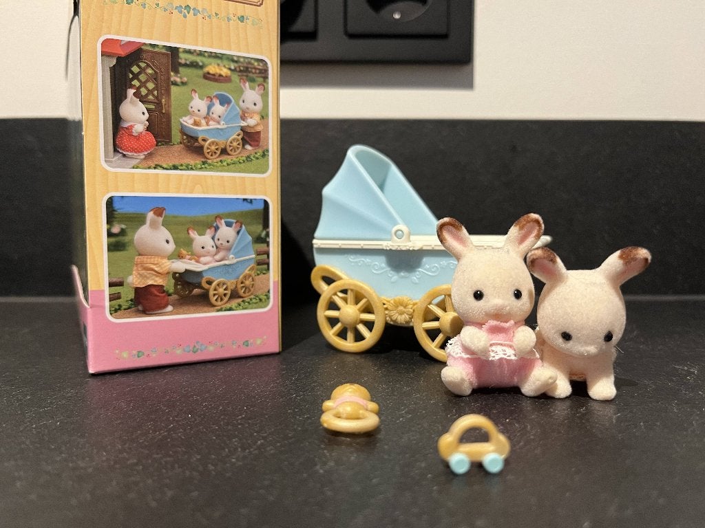 Sylvanian Families tweelingbaby met buggy 5432, Verzamelen, Ophalen, Zo goed als nieuw