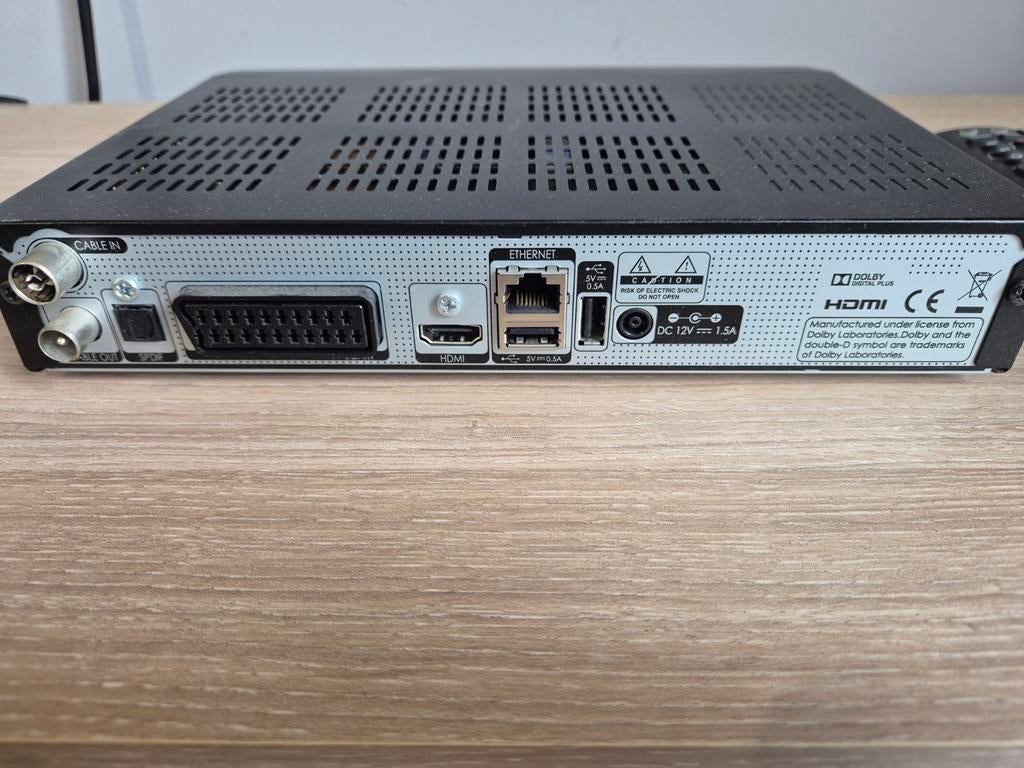 Humax digitale ontvanger met afstandsbediening, Ophalen of Verzenden, Gebruikt, Decoder