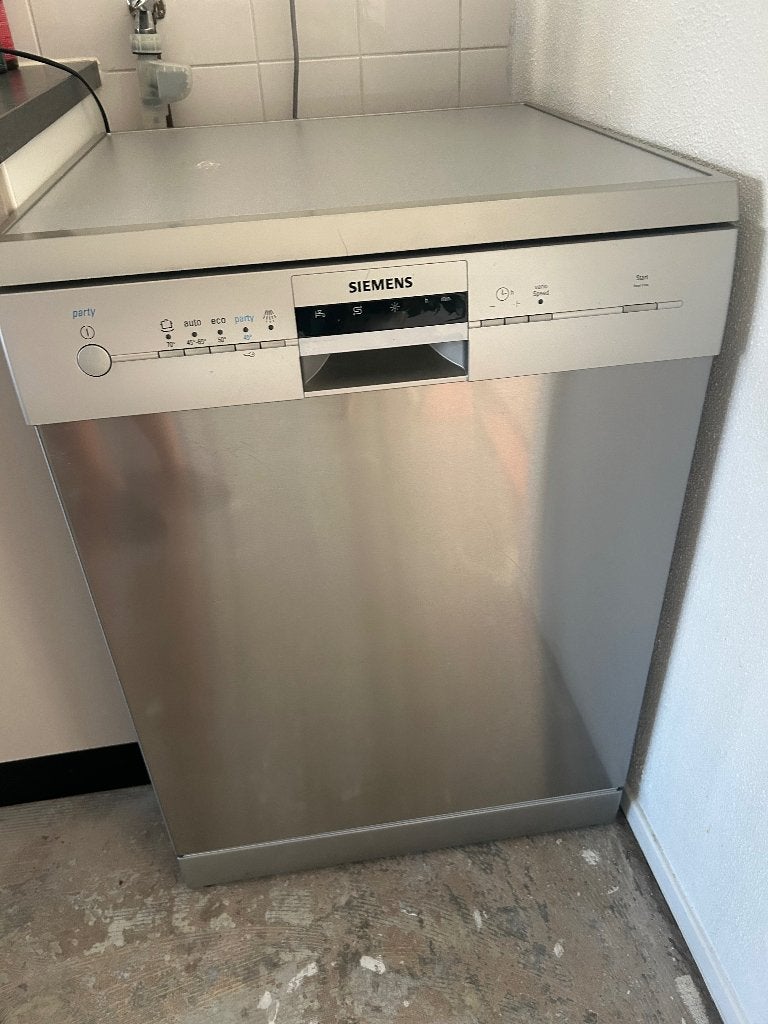 Siemens vaatwasser, Ophalen, Gebruikt, Minder dan 10 liter, Energieklasse A of zuiniger