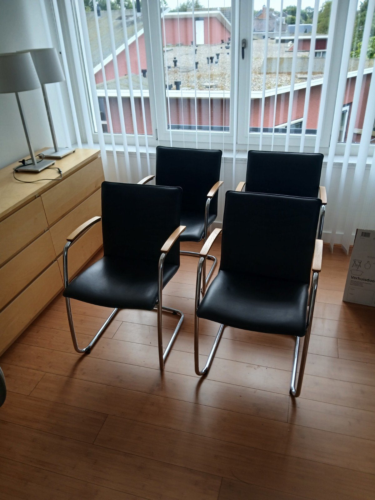 4 mooie eetkamerstoelen, Ophalen, Zo goed als nieuw