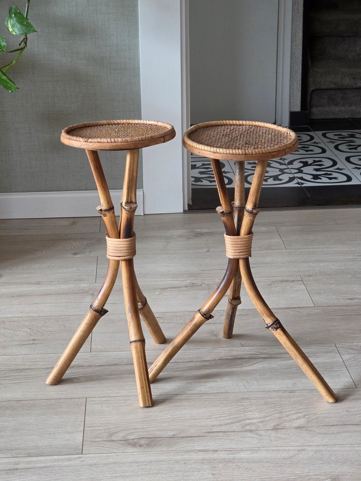Bamboe plantentafel Madame Stoltz 2 stuks, Huis en Inrichting, Tafels | Bijzettafels, Overige materialen, Minder dan 55 cm, Gebruikt