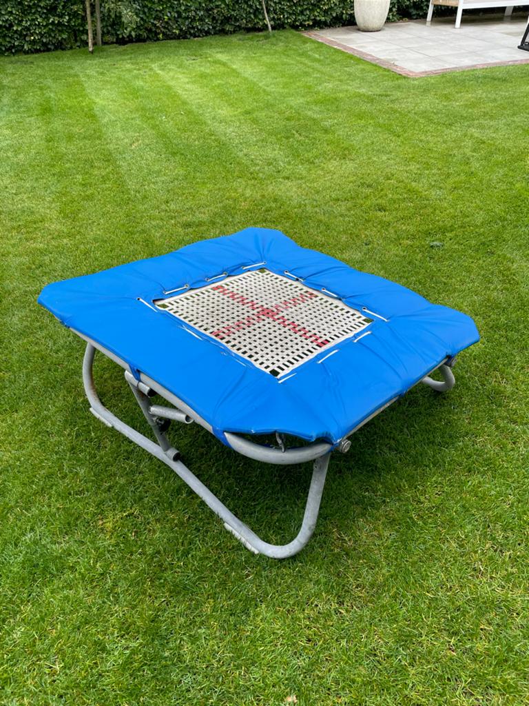 Kleine trampoline, Sport en Fitness, Turnen, Maat 36 t/m 42, Ophalen, Zo goed als nieuw, Materiaal