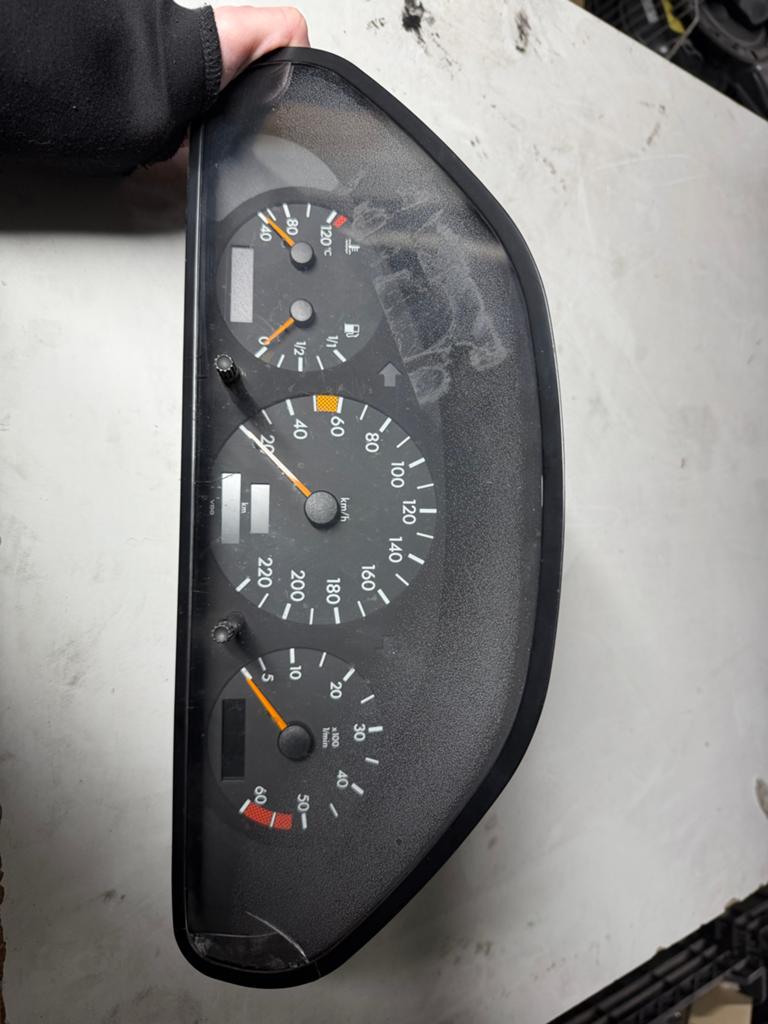 Mercedes-Benz W202 C-Klasse dashboard VDO, Auto-onderdelen, Ophalen of Verzenden, Gebruikt, Mercedes-Benz