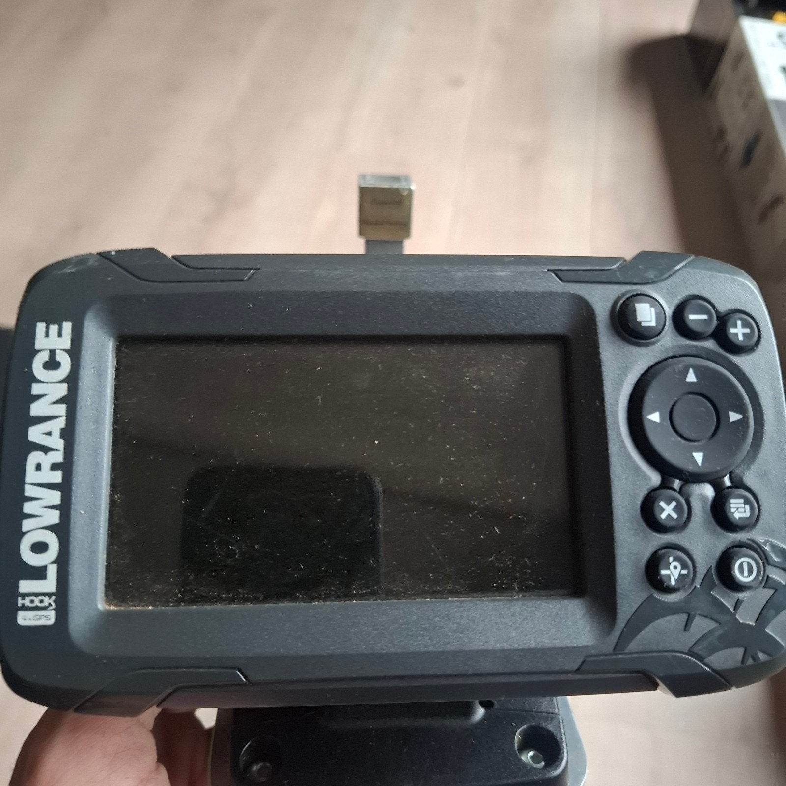 lowrance hook2-4x gps
HOOK2-4X GPS
HOOK2-4X GPS, Ophalen of Verzenden