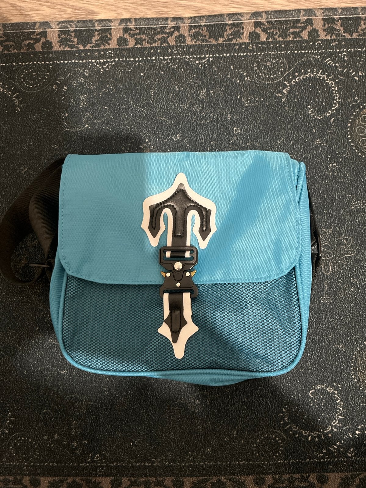 Trapstar schoudertasje - Lichtblauw, Ophalen of Verzenden, Nieuw, Blauw, Schoudertasje