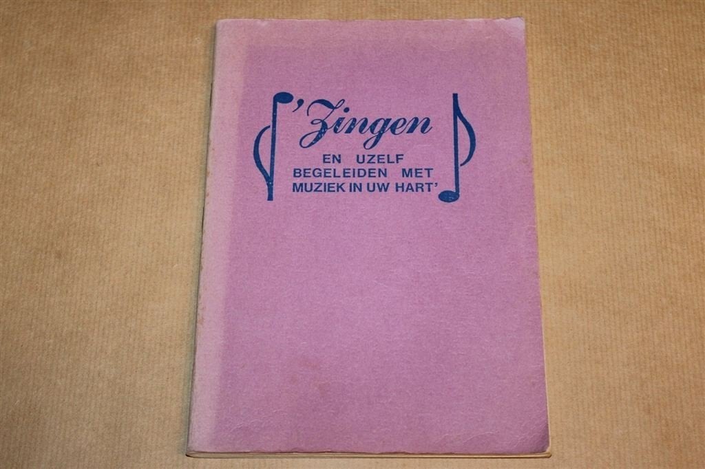 Zingen en Uzelf Begeleiden — Jehovah Liedboek 1969, Boeken, Ophalen of Verzenden, Gelezen