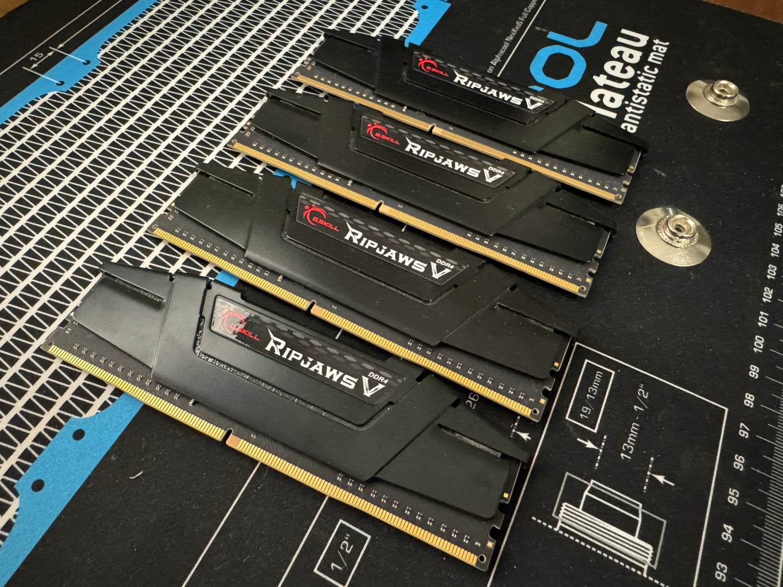 G.Skill Ripjaws V 32GB (4x8GB) 4800Mhz DDR4 – Samsung B-Die, Computers en Software, RAM geheugen, Ophalen, 32 GB, DDR4, Zo goed als nieuw