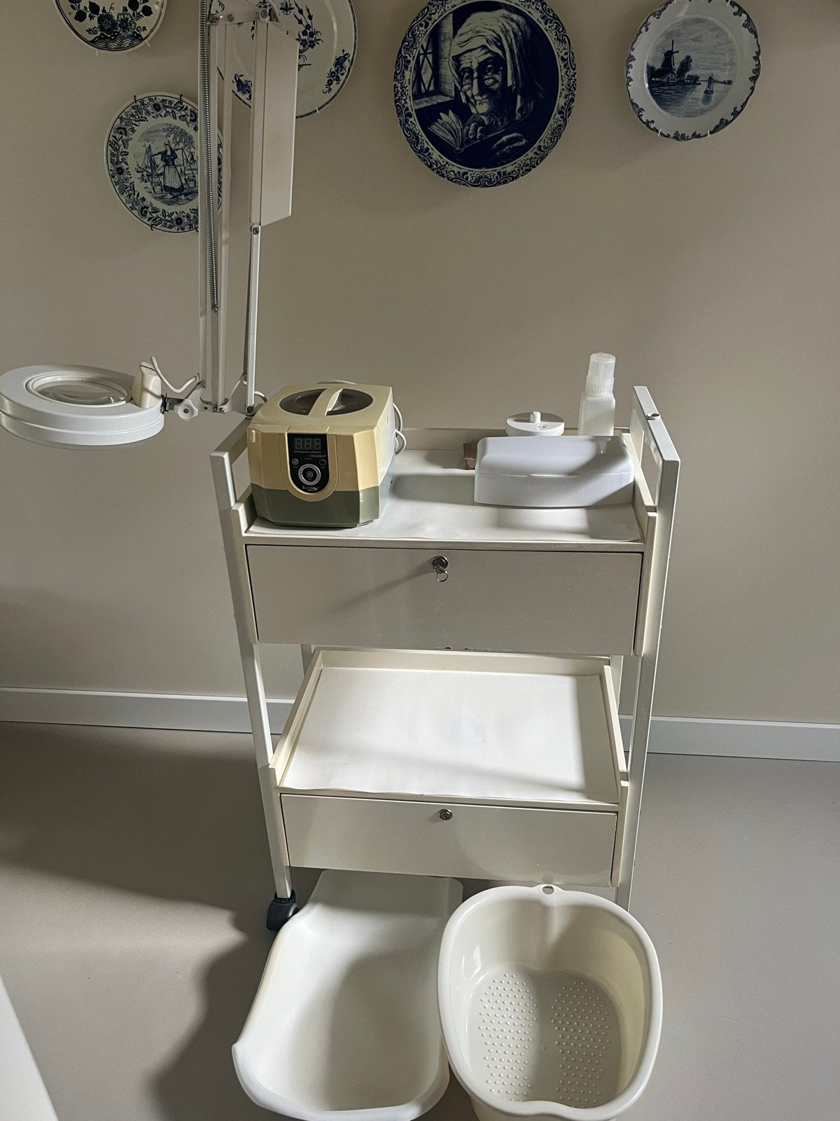 Trolley voor pedicure/nagelstyliste, Ophalen