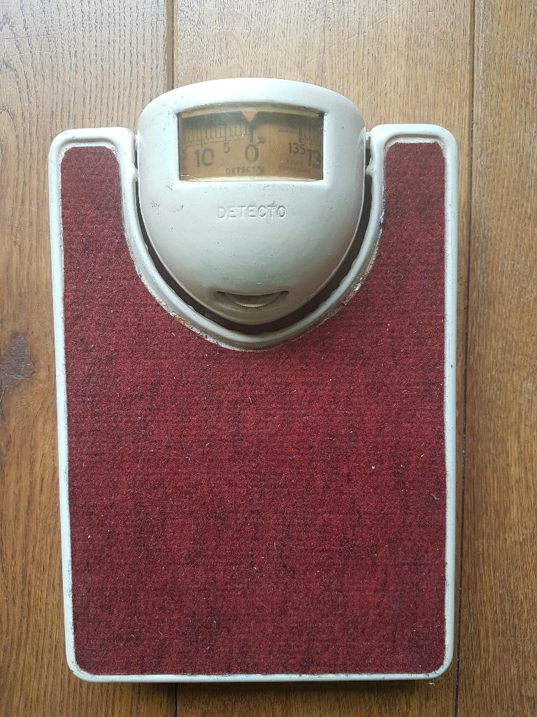 Ouide jaren 40/50 weegschaal, Gebruikt, Analoog, 100 kg of meer, Ophalen of Verzenden