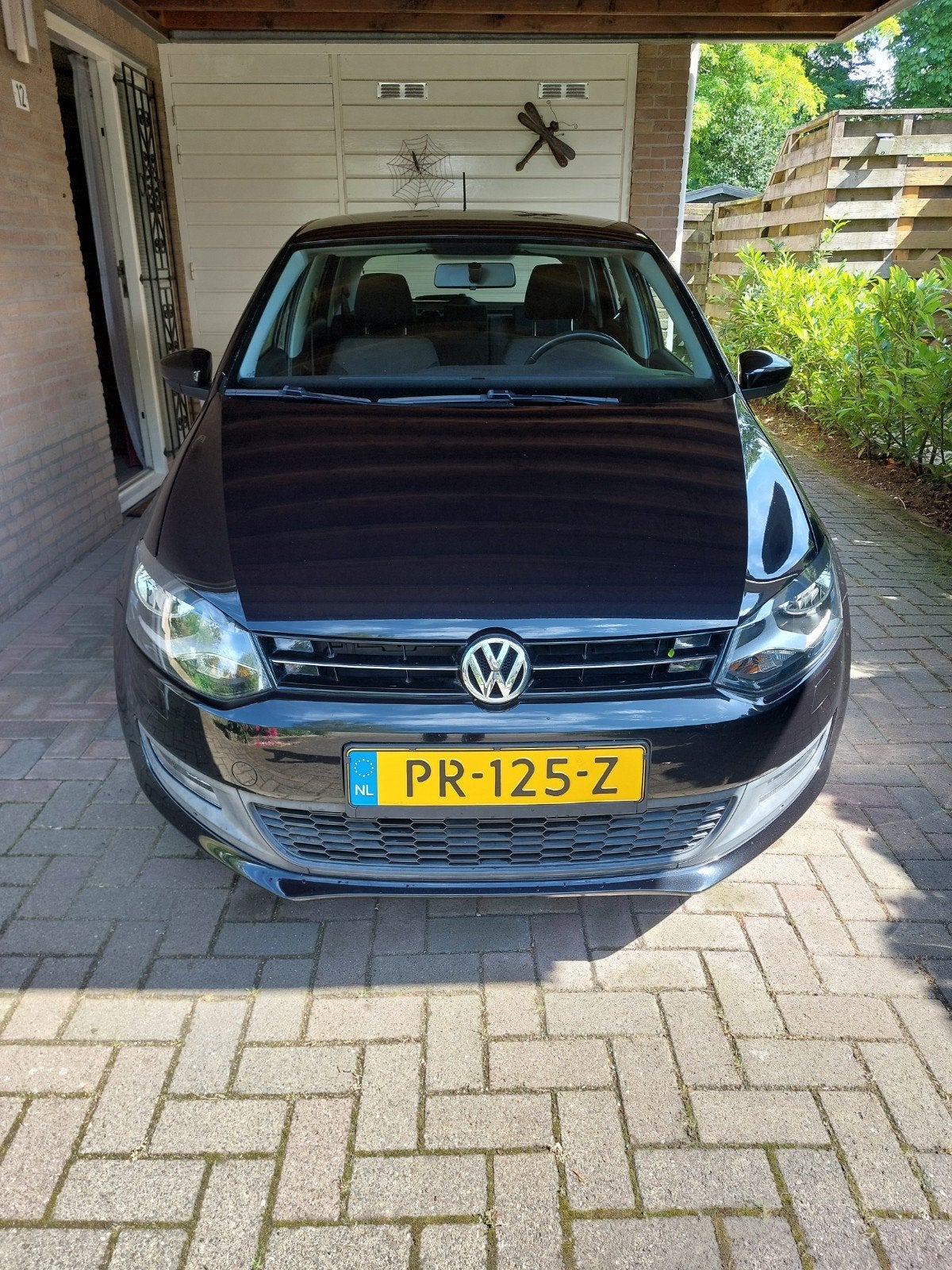 Volkswagen Polo 1.2 comfortline 51KW 2012 Zwart 5 deurs, Voorwielaandrijving, 40 €/maand, Zwart, 1198 cc