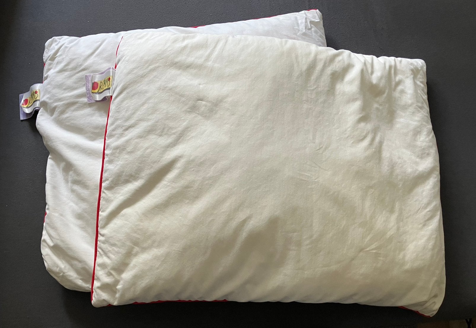 2 kinderkussens, Huis en Inrichting, Woonaccessoires | Kussens, Overige merken, Wasbaar, Wit, Hoofdkussen