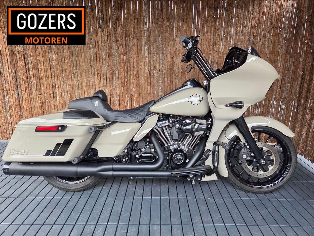 HARLEY-DAVIDSON ROAD GLIDE SPECIAL FLTRXS 131 (bj 2019), 2 cilinders, HARLEY-DAVIDSON, Motorrijbewijs A, Bedrijf