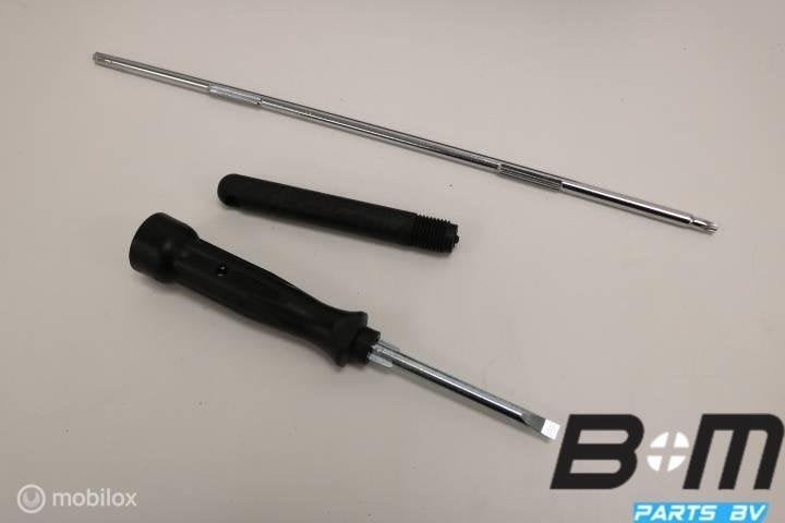 Gereedschapstas + sleepoog Audi A3 8V Sportback 8K0805615, Gebruikt