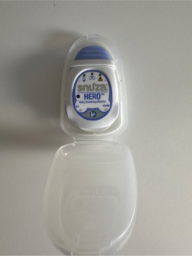 Snuza Hero MD Baby Ademhalingsmonitor (zo goed als nieuw), Ophalen of Verzenden, Gebruikt, Minder dan 100 meter