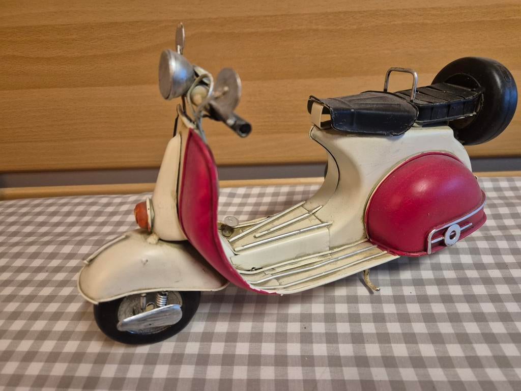 Vespa blik, Ophalen of Verzenden, Auto's