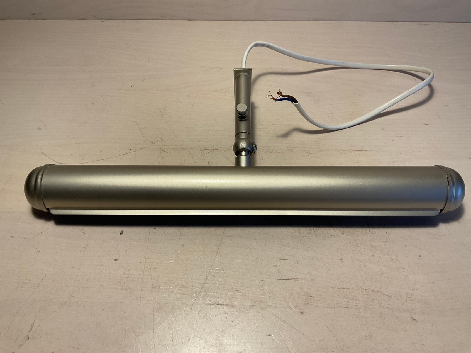 Schilderijlamp zilverkleurig 22 cm met dubbele e14 fitting, Gerichte verlichting, Gebruikt, E14 (klein), Ophalen of Verzenden