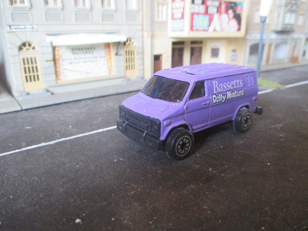 Chevrolet Chevy Van / GMC Vandura Welly Bassett's Promo #2, Ophalen of Verzenden, Zo goed als nieuw, Auto