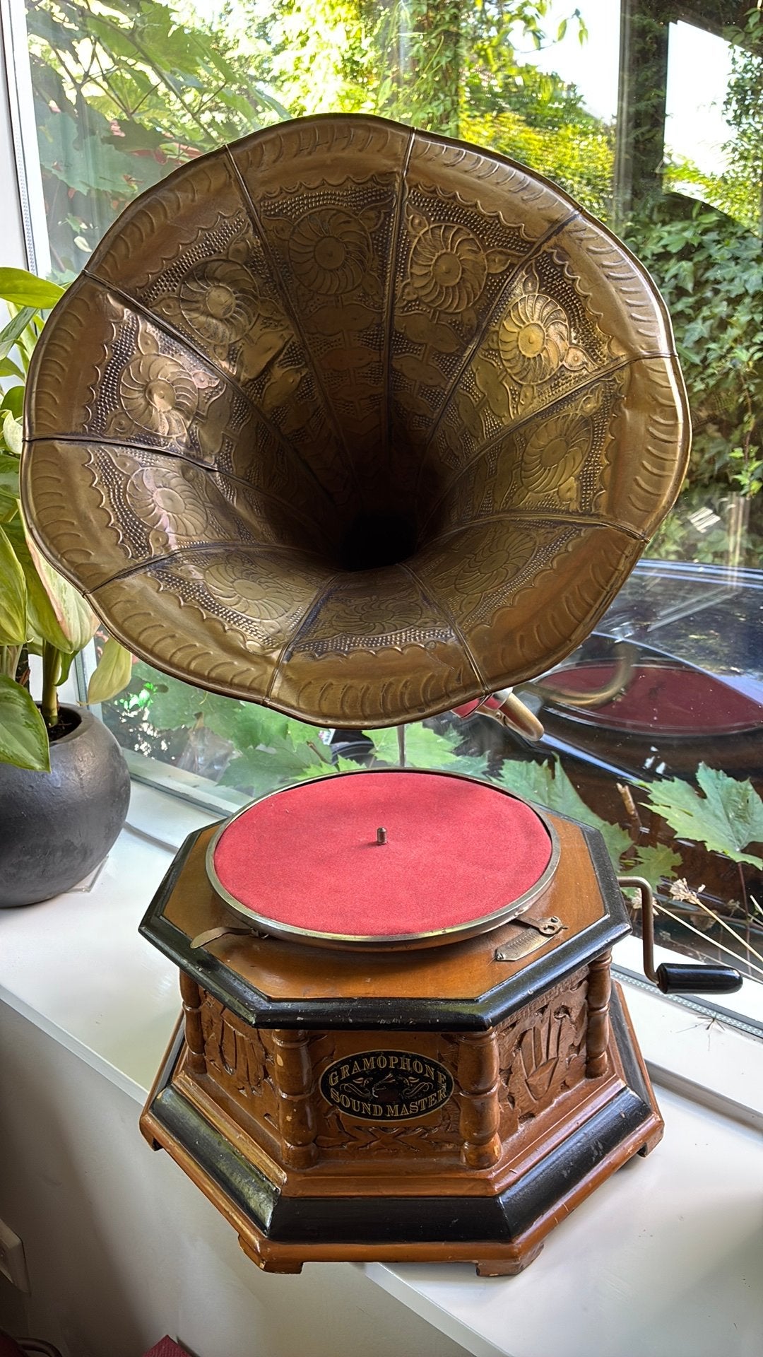 Antieke Gramophone Soundmaster/ grammofoonspeler, Ophalen