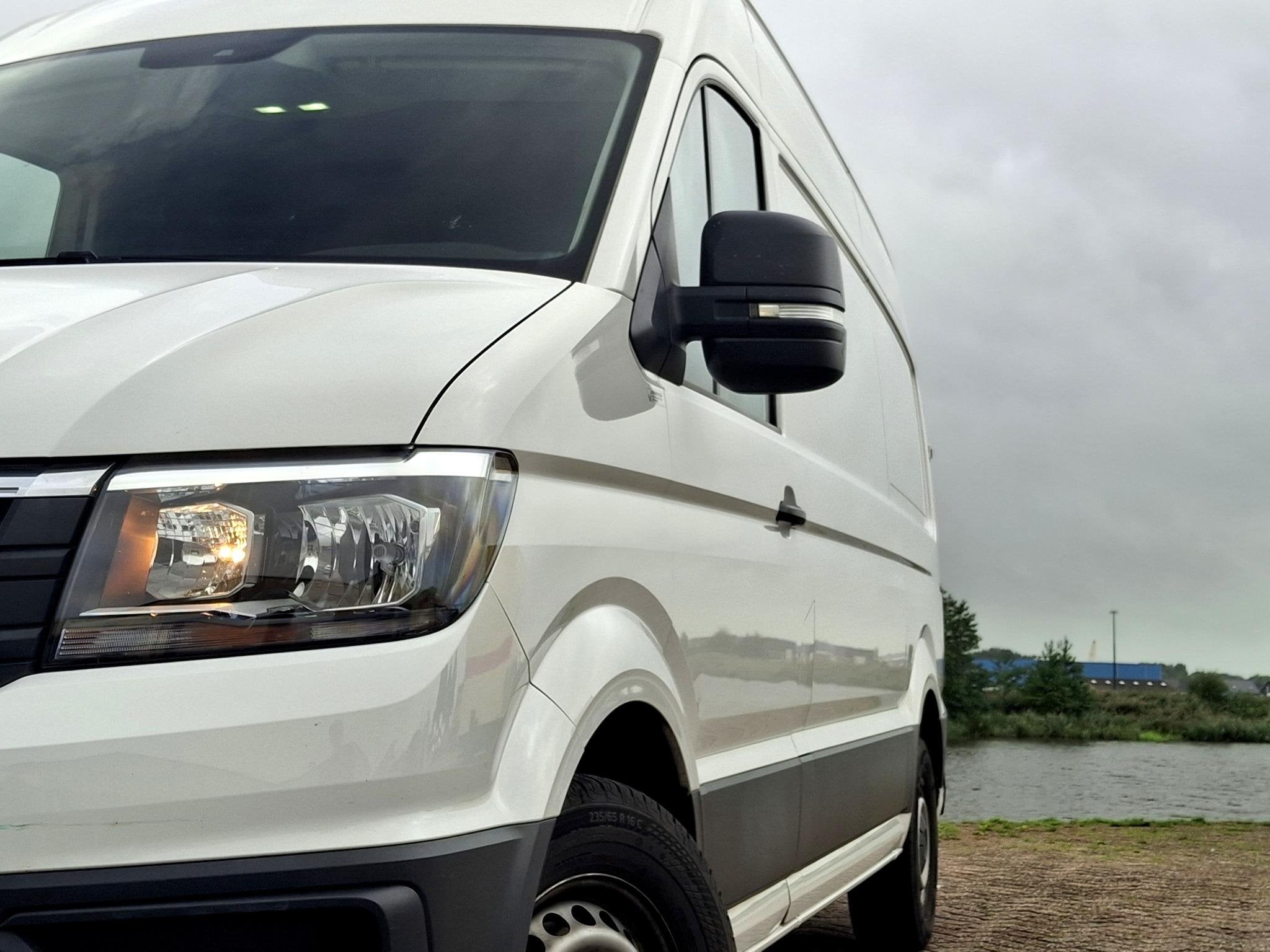 Volkswagen Crafter 35 2.0 TDI L3H3 Highline, Auto's, Gebruikt, 4 cilinders, Volkswagen, Origineel Nederlands
