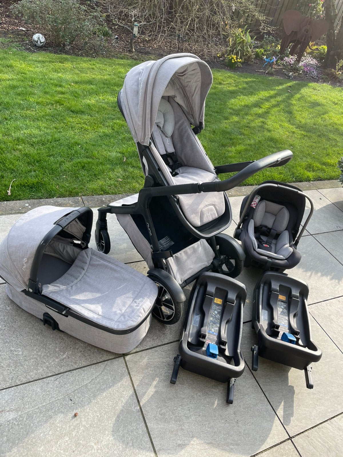 Nuna Demi Grow complete set, Zo goed als nieuw, Combiwagen, Verstelbare duwstang, Ophalen
