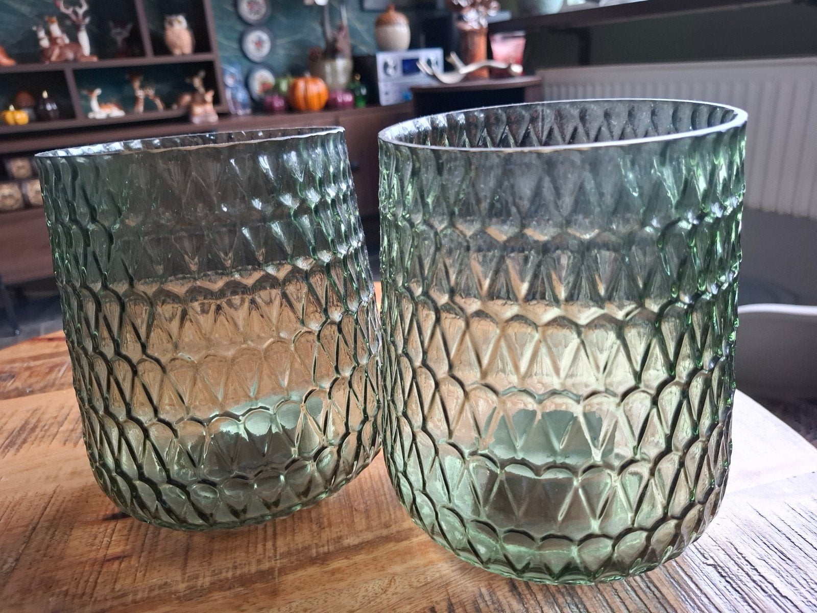 Set van 2 grasgroene windlichten van glas, Ophalen of Verzenden, Gebruikt, Groen, Glas