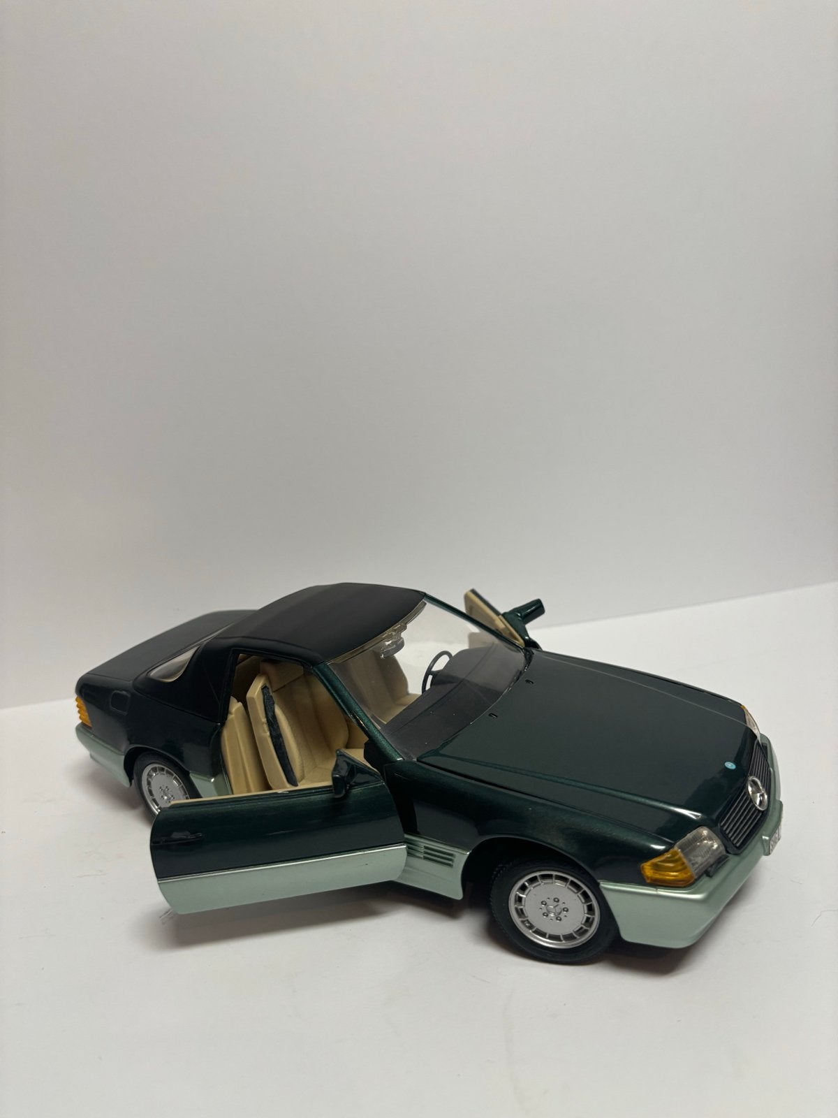 Mercedes-Benz SL 500 R129 Modelauto - Groen, Ophalen of Verzenden, Zo goed als nieuw, Auto