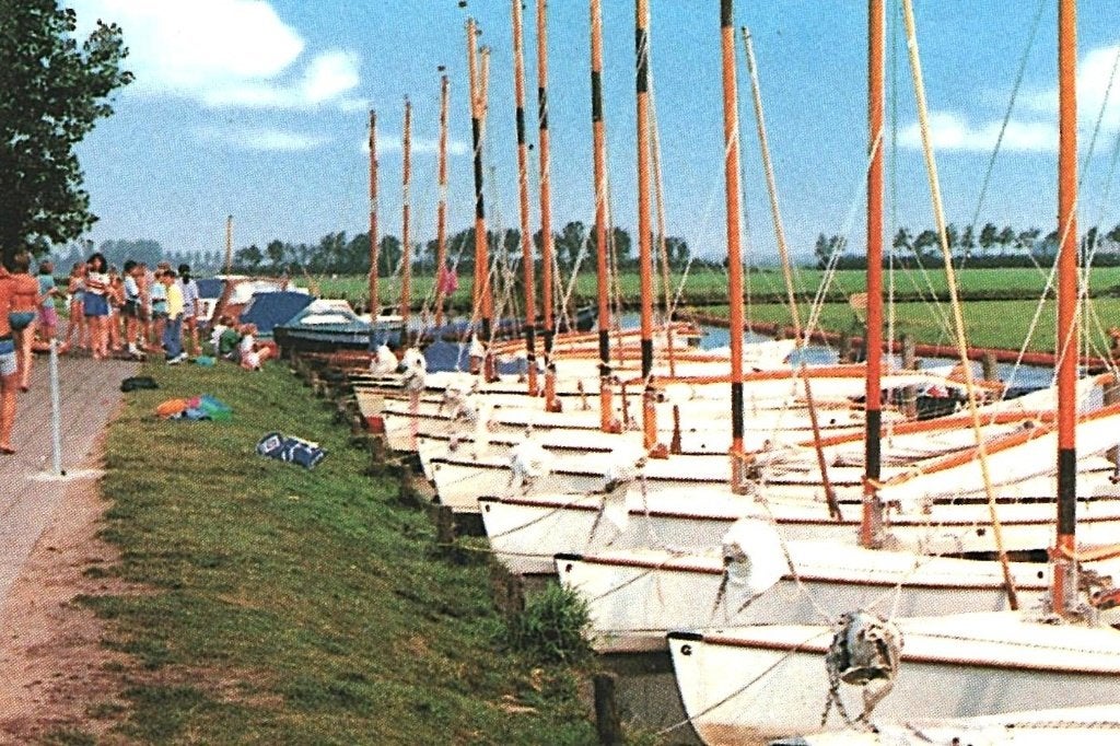 43727	Idskenhuizen	Fr jr 70 80	Nette oude kaart Onbeschreven, Ophalen of Verzenden, 1980 tot heden, Ongelopen, Friesland