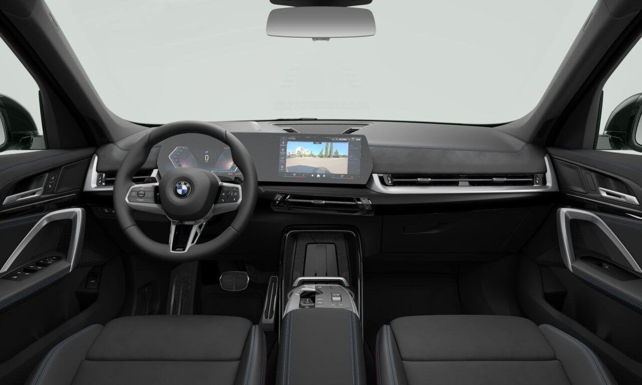 BMW X1 xDrive23i M Sportpakket | Innovation Pack | M Sportpa, Auto's, 1998 cc, Automatische klimaatregeling, 4 cilinders, Zwart