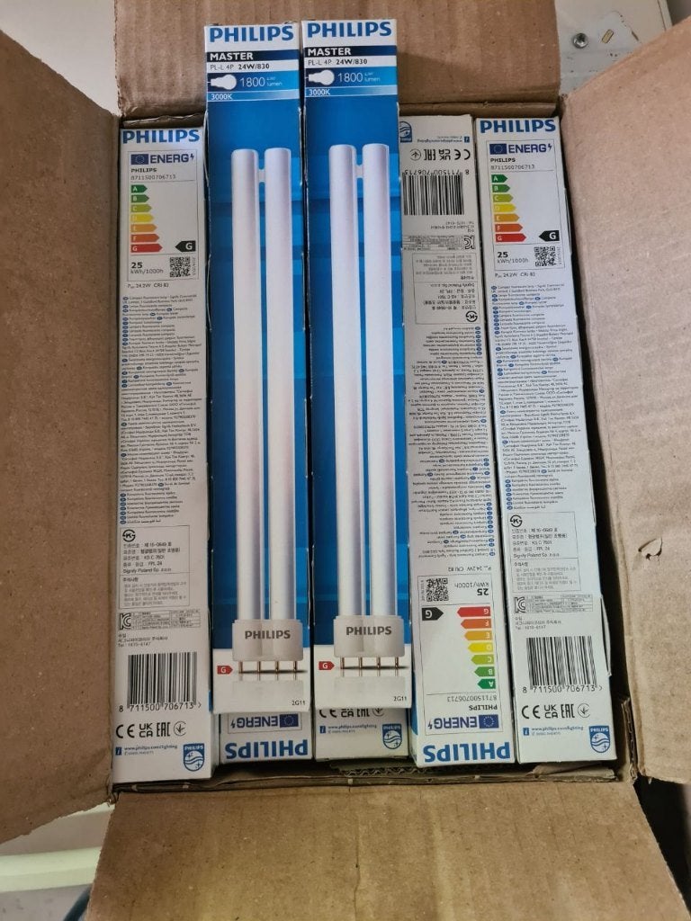 Philips Master PL-L 24watt 830 4p ( 300stuks ), Philips, Nieuw, Overige fittingen, Ophalen of Verzenden