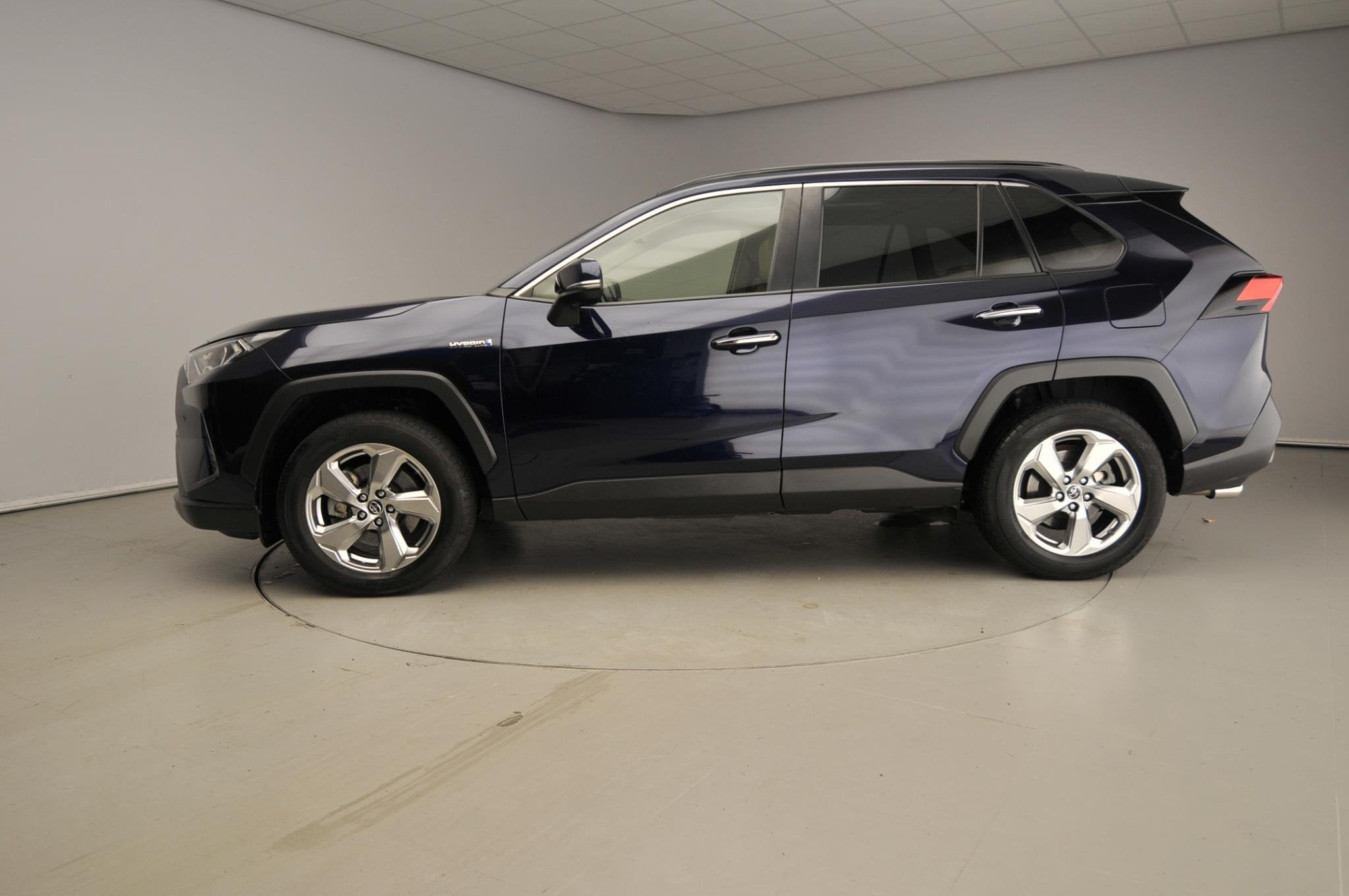 Toyota RAV4 2.5 Hybrid Executive | Trekhaak | Panoramadak |, Gebruikt, 4 cilinders, 2487 cc, Blauw