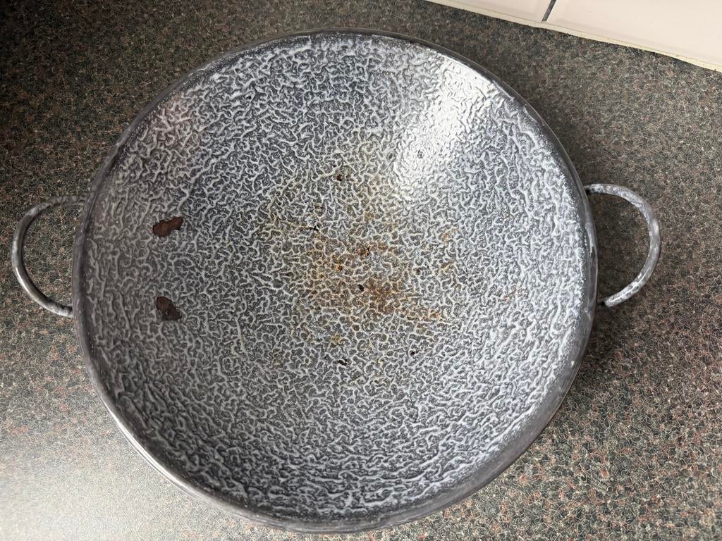 Vintage geëmailleerde wok  met handvatten.  Blauw gewolkt, Antiek en Kunst, Antiek | Emaille, Ophalen of Verzenden