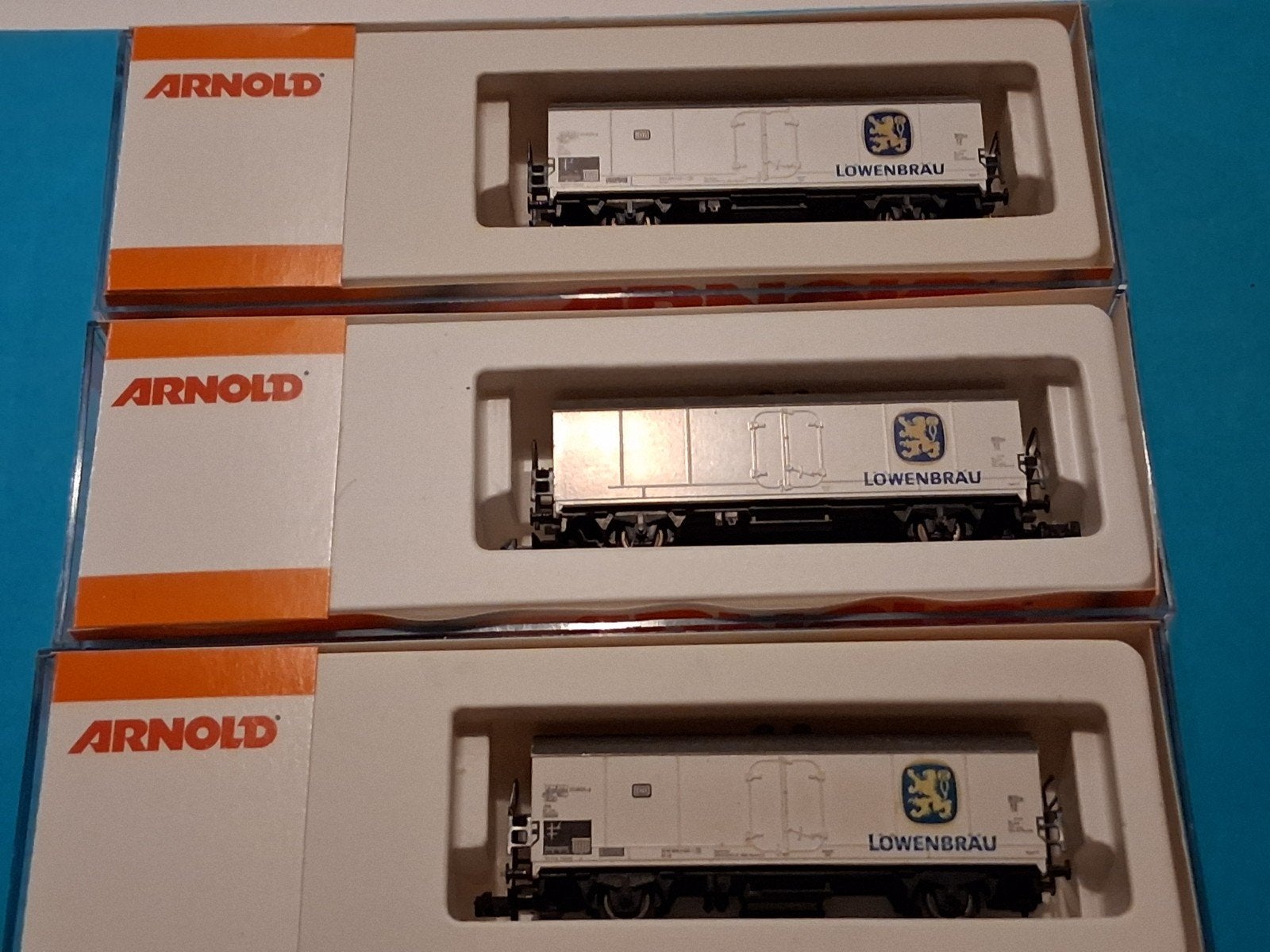 Set van 3 bierwagons Lowenbrau N-spoor, Overige merken, Gebruikt, Gelijkstroom, Wagon