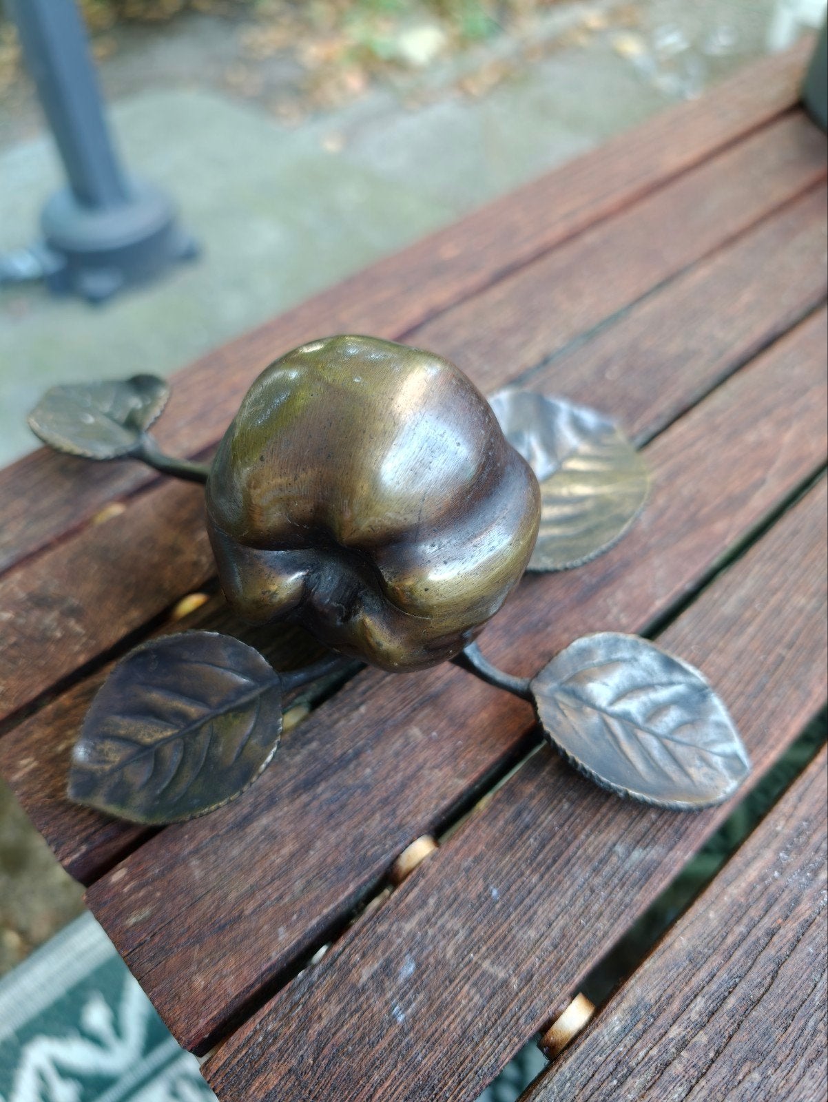 Bronzen Asbak / Juwelenbox in de vorm van een appel, Ophalen of Verzenden