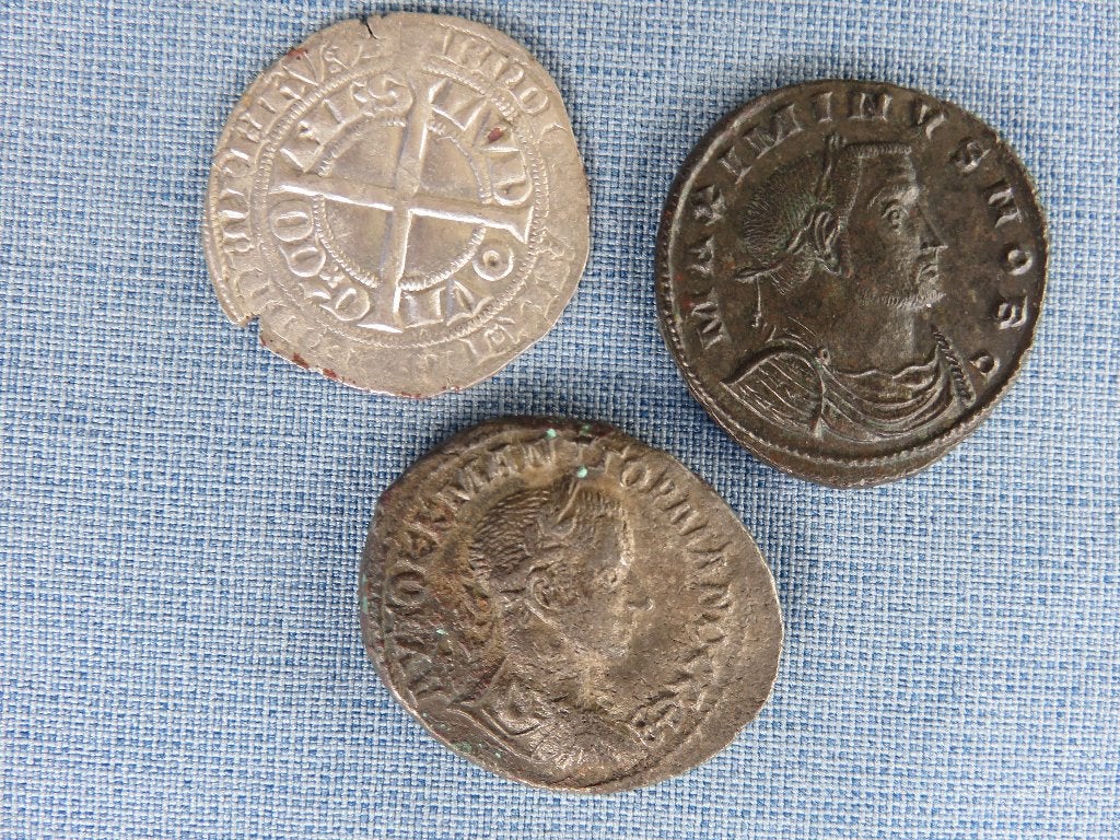 Munten – middeleeuwen . Romeins - bodemvondsten, Ophalen of Verzenden, Overige landen, Losse munt, Zilver