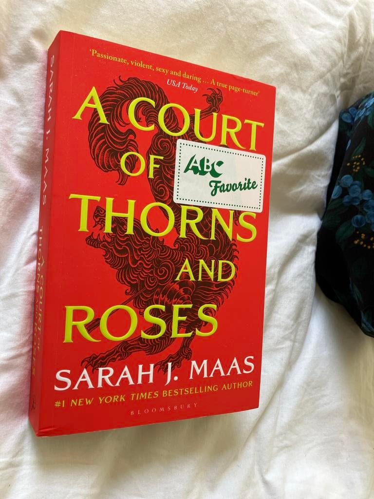A Court of Thorns and Roses - Sarah J. Maas, Boeken, Fantasy, Ophalen of Verzenden, Nieuw