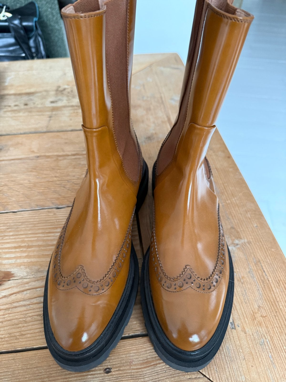 Santoni Stijlvolle nieuwe bruine enkellaarzen, Ophalen, Bruin, Lage of Enkellaarzen, Nieuw
