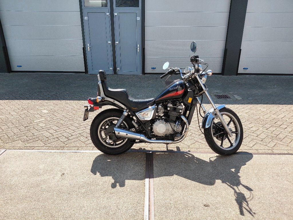 Kawasaki LTD 454, Motoren, 450 cc, 2 cilinders, Info@kawasaki.nl, Meer dan 35 kW