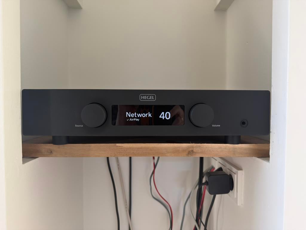 Hegel H90, Audio, Tv en Foto, Versterkers en Receivers, Zo goed als nieuw, Ophalen, Overige merken, Minder dan 60 watt